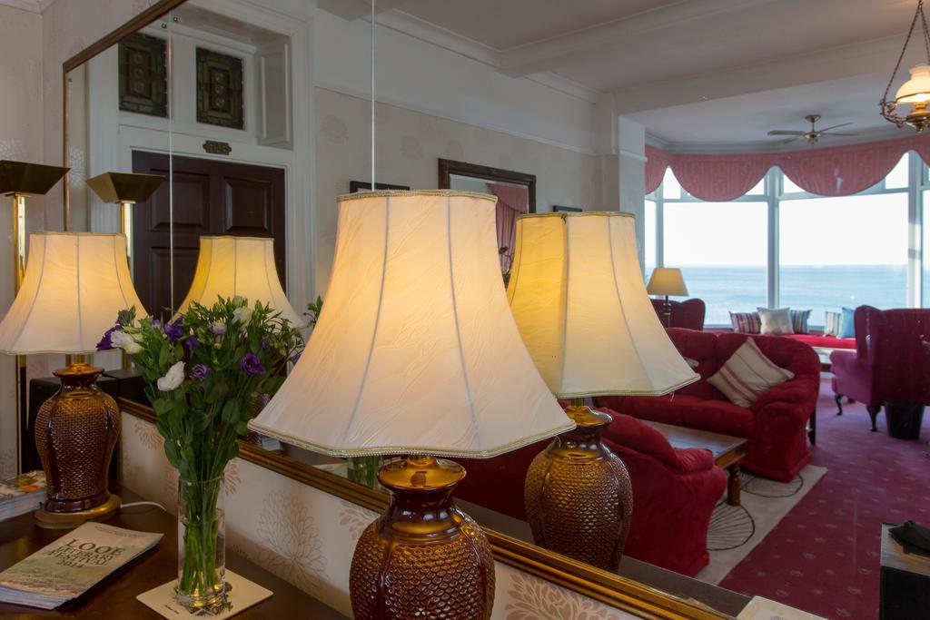 Fieldhead Hotel & Horizons Restaurant Saltash Bagian luar foto