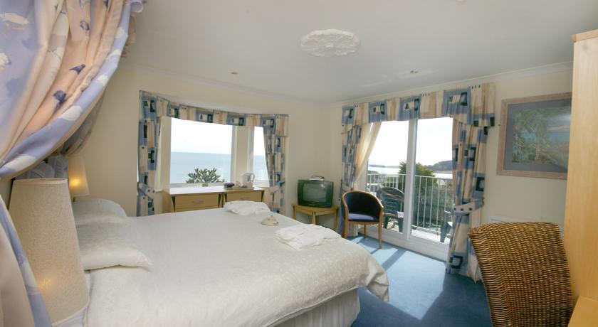 Fieldhead Hotel & Horizons Restaurant Saltash Bagian luar foto