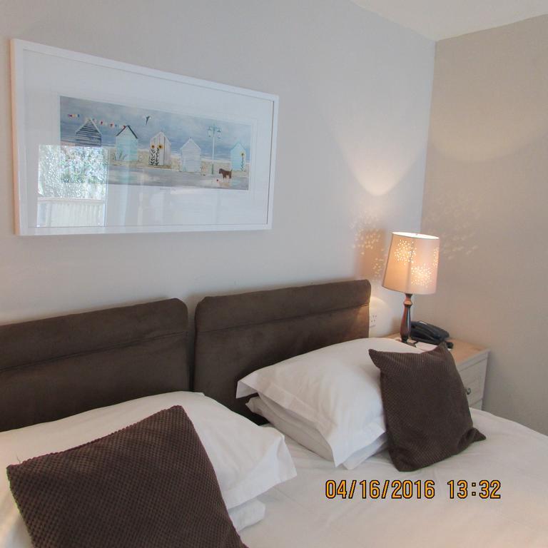 Fieldhead Hotel & Horizons Restaurant Saltash Bagian luar foto