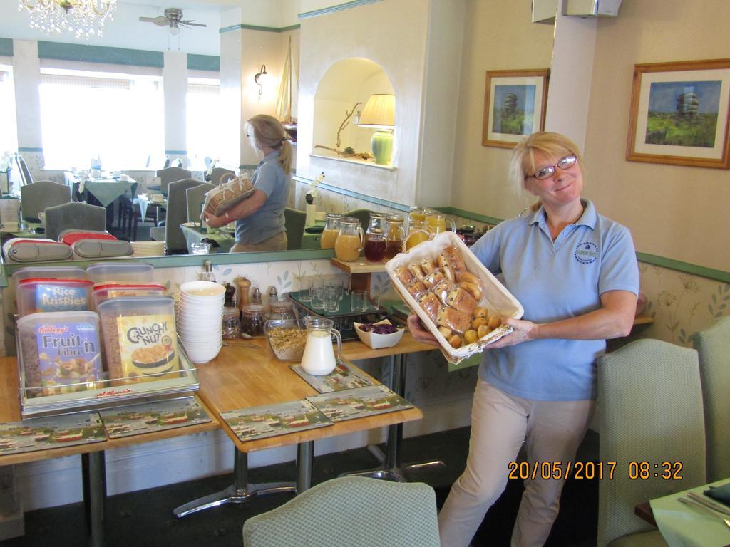 Fieldhead Hotel & Horizons Restaurant Saltash Bagian luar foto