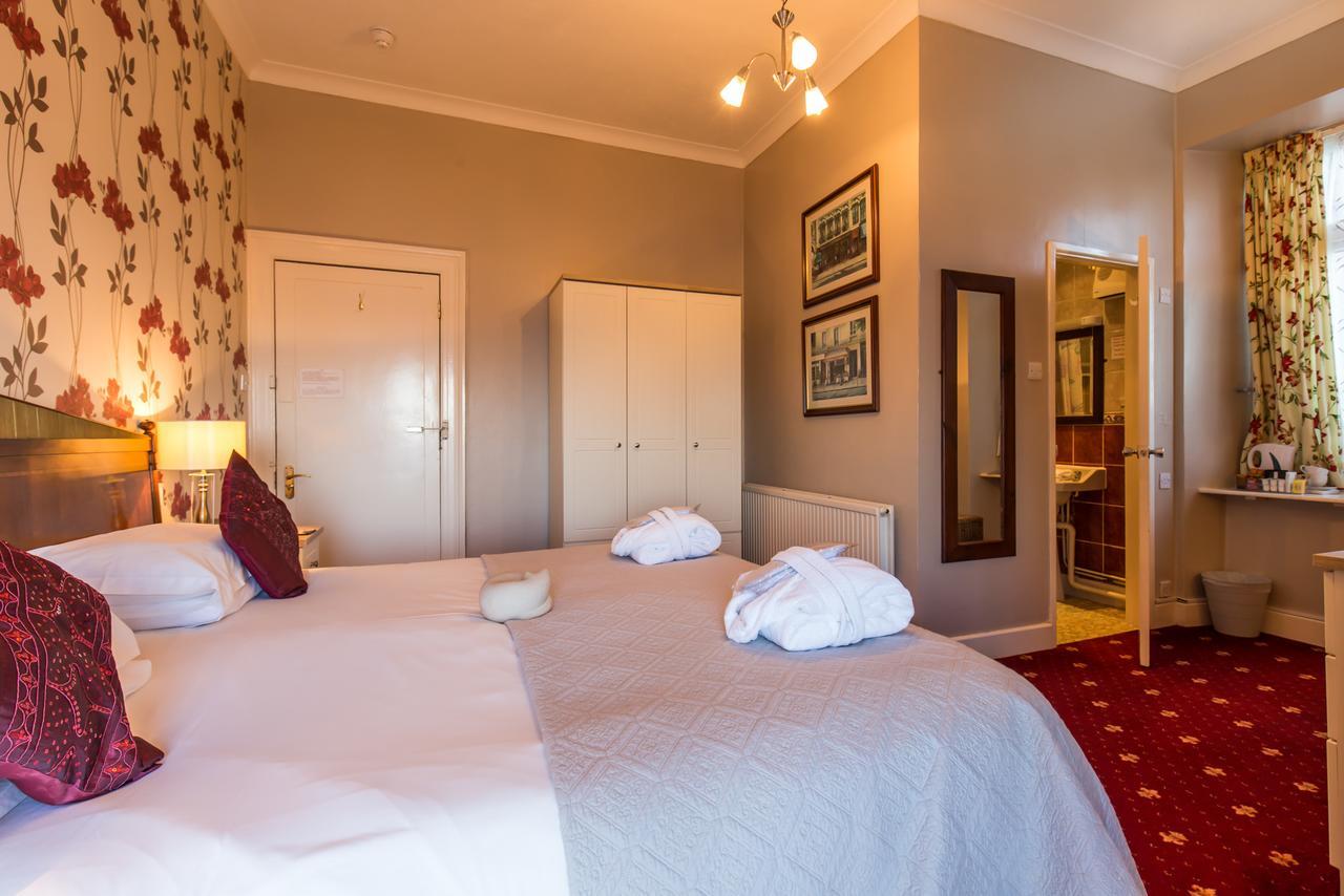 Fieldhead Hotel & Horizons Restaurant Saltash Bagian luar foto