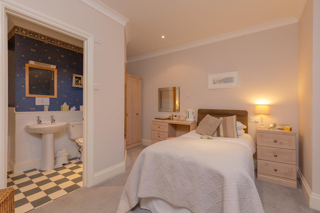 Fieldhead Hotel & Horizons Restaurant Saltash Bagian luar foto